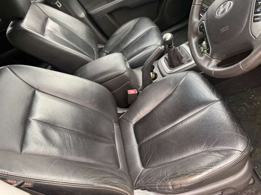 5WY81J9B Блок управления центральным замком Hyundai Santa Fe 2 (CM) (2005-2012) Внедорожник 5дв. 2011г. | Фото № 10 5WY81J9B Блок управления центральным замком Hyundai Santa Fe 2 (CM) (2005-2012) Внедорожник 5дв. 2011г. - Фото 10