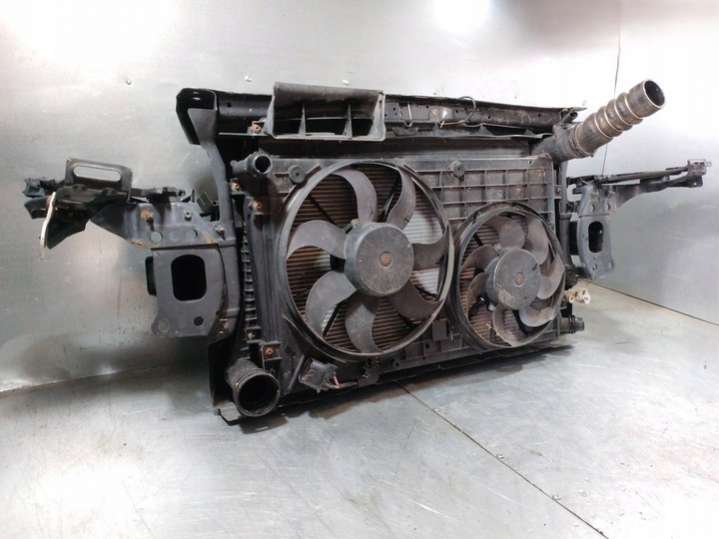 1K0121251AK13-55D3001951K0820411AH Передняя панель крепления облицовки (телевизор) Volkswagen Passat B6 (2005-2010) 2005г. | Фото № 14 1K0121251AK13-55D3001951K0820411AH Передняя панель крепления облицовки (телевизор) Volkswagen Passat B6 (2005-2010) 2005г. - Фото 14