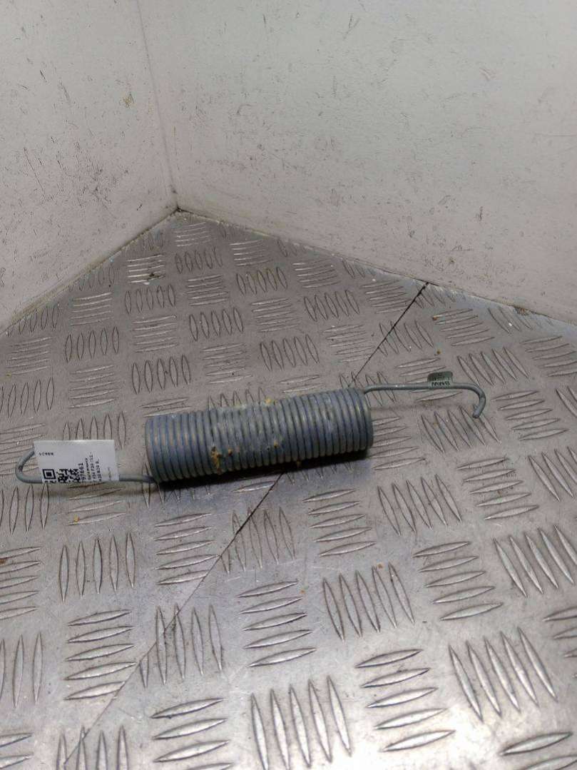 5.1247255693726E+17 Пружина крышки багажника  BMW 3 седан 2014г. | Фото № 1  5.1247255693726E+17 Пружина крышки багажника  BMW 3 седан 2014г. - Фото 1