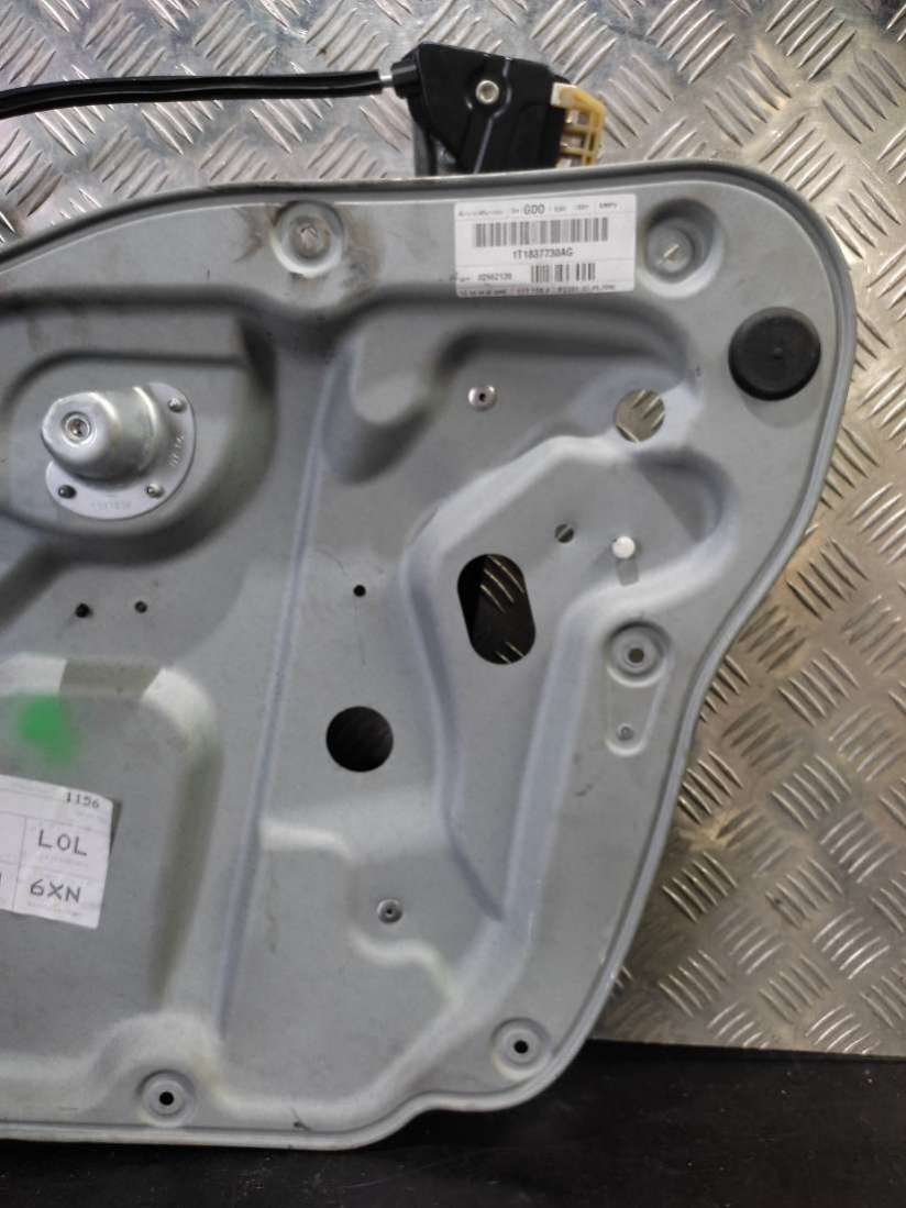 Стеклоподъемник электрический передний правый Volkswagen Touran 1 2007г. | Фото № 2 Стеклоподъемник электрический передний правый Volkswagen Touran 1 2007г. - Фото 2