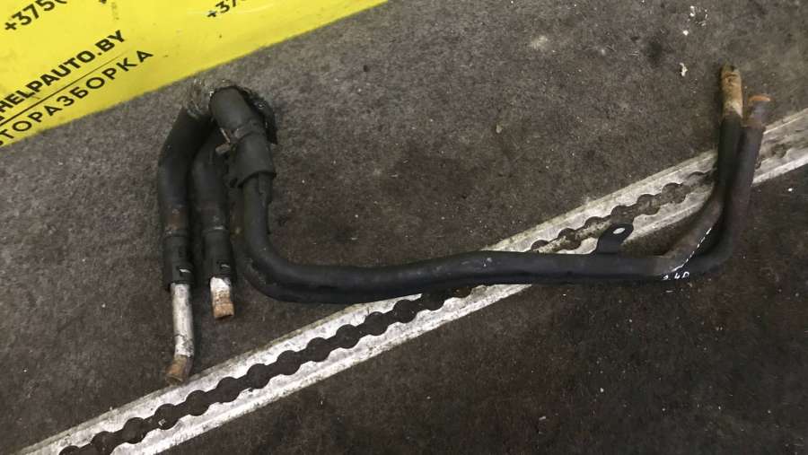 Трубка охлаждающей жидкости металлическая Ford Transit 2 поколение микроавтобус 1989г. | Фото № 2 Трубка охлаждающей жидкости металлическая Ford Transit 2 поколение микроавтобус 1989г. - Фото 2