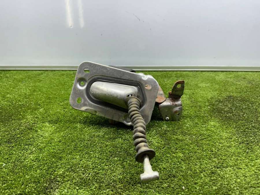 Рычаг стояночного тормоза   Opel Astra G 2001г. | Фото № 6    Рычаг стояночного тормоза   Opel Astra G 2001г. - Фото 6