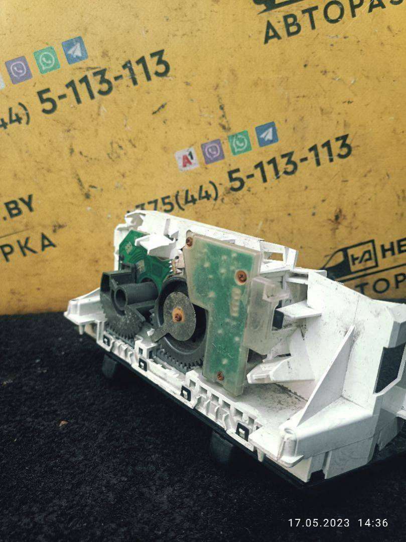 Блок управления печки/климат-контроля Citroen Xantia универсал 2000г. | Фото № 3 Блок управления печки/климат-контроля Citroen Xantia универсал 2000г. - Фото 3