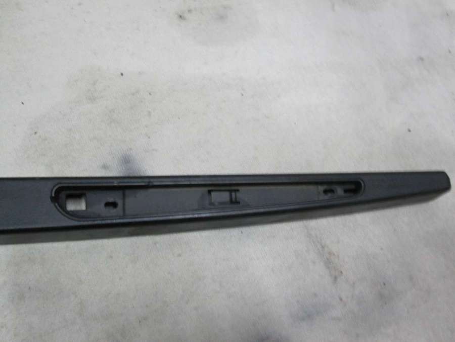 7132206 Накладка (молдинг) крышки багажника BMW X5 E53 2005г. | Фото № 3 7132206 Накладка (молдинг) крышки багажника BMW X5 E53 2005г. - Фото 3