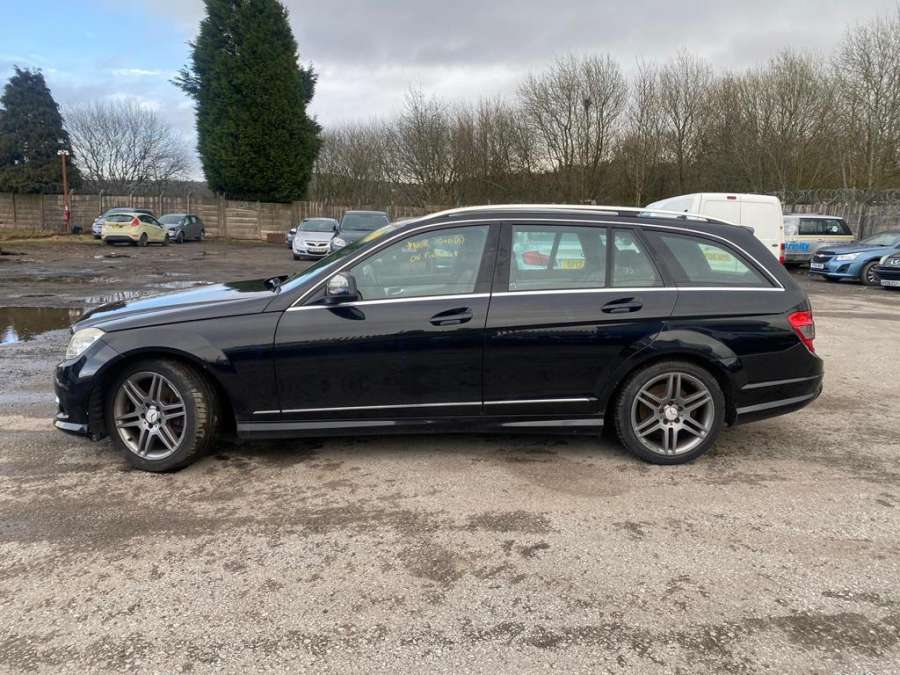 Ручка двери наружная задняя левая Mercedes C-Class (W204) (2006-2015) Универсал 2008г. | Фото № 8 Ручка двери наружная задняя левая Mercedes C-Class (W204) (2006-2015) Универсал 2008г. - Фото 8