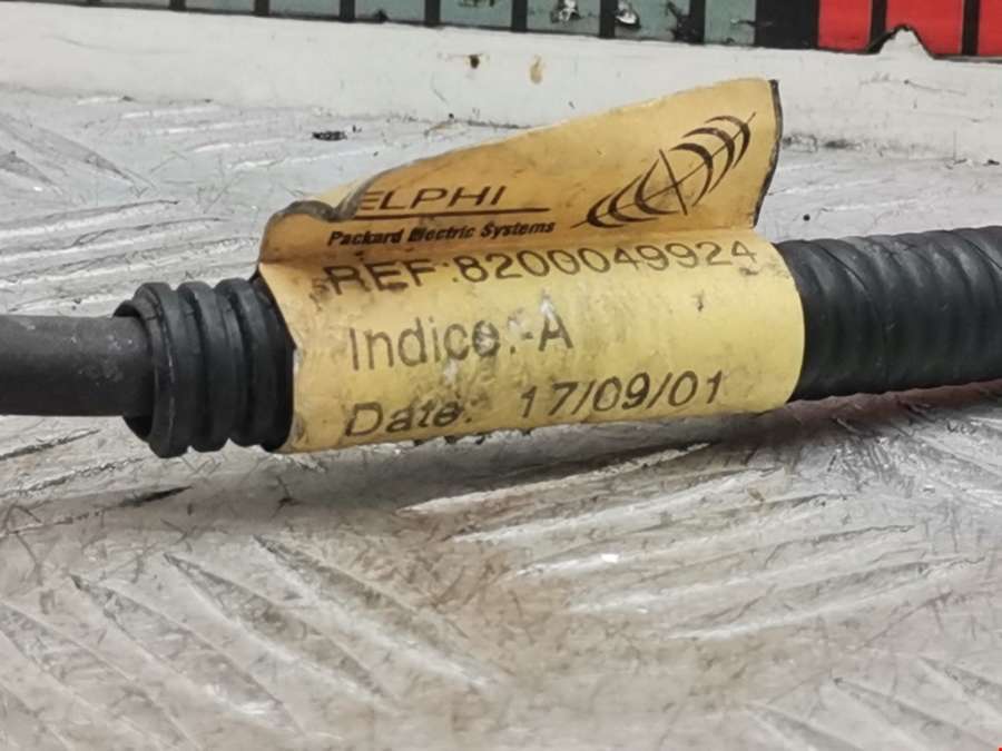 8200049924 Клемма аккумулятора минус Renault Scenic 1 (1996-2003) Минивэн 2001г. | Фото № 3 8200049924 Клемма аккумулятора минус Renault Scenic 1 (1996-2003) Минивэн 2001г. - Фото 3