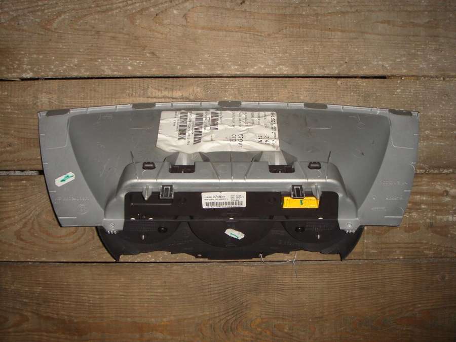 14962740801489077077 Щиток приборов (приборная панель) Citroen C8 1 поколение 2004г. | Фото № 2 14962740801489077077 Щиток приборов (приборная панель) Citroen C8 1 поколение 2004г. - Фото 2