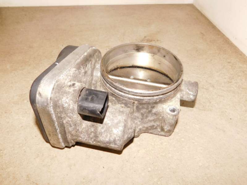 7535308 Дроссельная заслонка  BMW 5 седан 2007г. | Фото № 1  7535308 Дроссельная заслонка  BMW 5 седан 2007г. - Фото 1