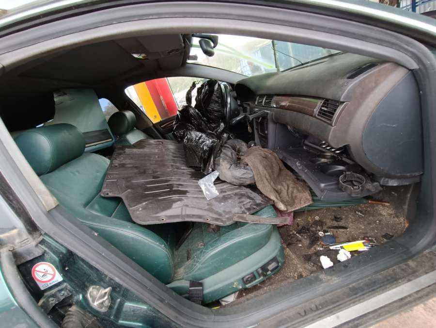 Замок двери задней левой Audi A6 C5 (1997-2005) Универсал 2001г. | Фото № 8 Замок двери задней левой Audi A6 C5 (1997-2005) Универсал 2001г. - Фото 8