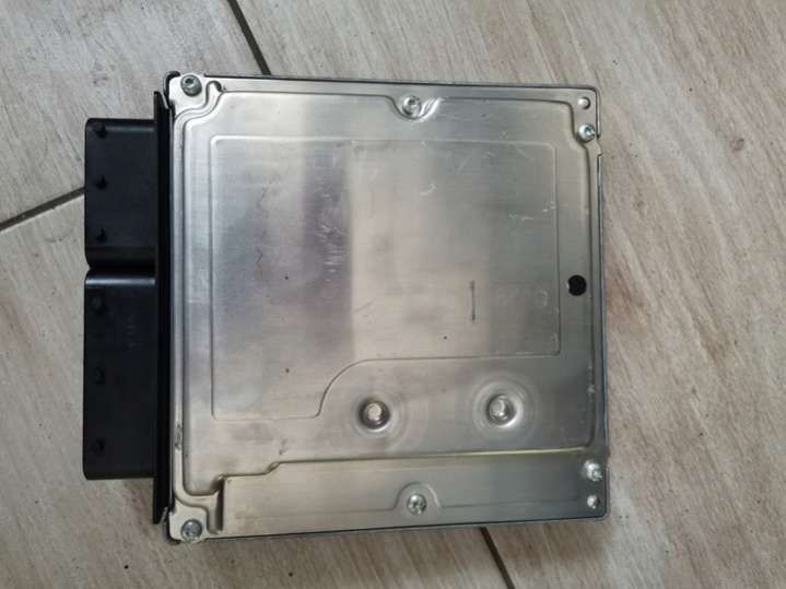 02810119647797216 Блок управления двигателем BMW 1 E87/E8/E82/E88 (2004-2007) 2004г. | Фото № 2 02810119647797216 Блок управления двигателем BMW 1 E87/E8/E82/E88 (2004-2007) 2004г. - Фото 2