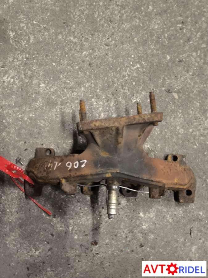 9636962310 Коллектор выпускной Peugeot 206 (1998-2009) 2002г. | Фото № 3 9636962310 Коллектор выпускной Peugeot 206 (1998-2009) 2002г. - Фото 3