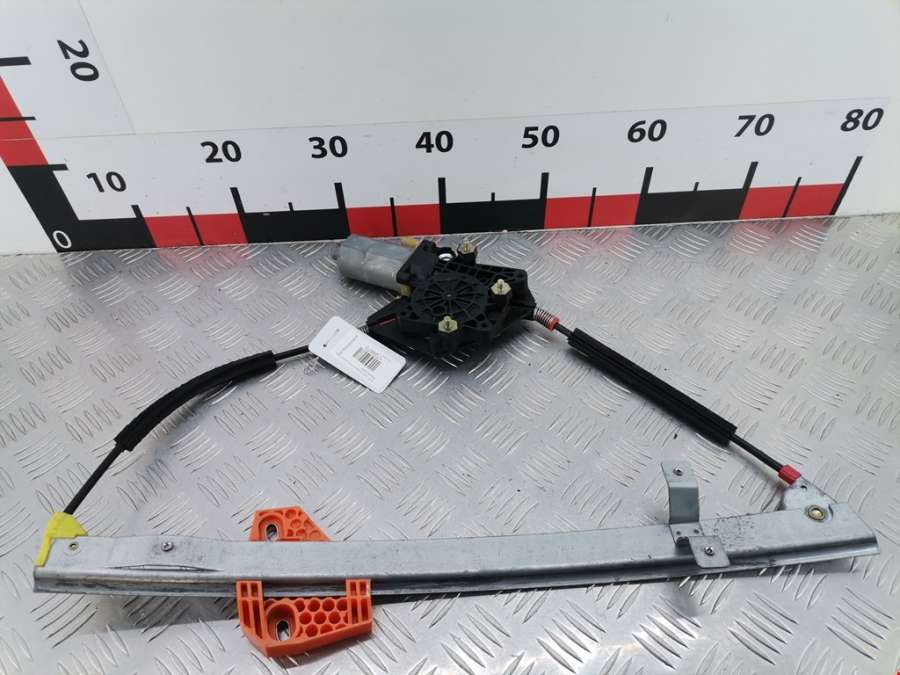 Стеклоподъемник электрический двери передней правой Ford Fiesta 4 (1995-2002) Хетчбэк 5дв. 2001г. | Фото № 3 Стеклоподъемник электрический двери передней правой Ford Fiesta 4 (1995-2002) Хетчбэк 5дв. 2001г. - Фото 3