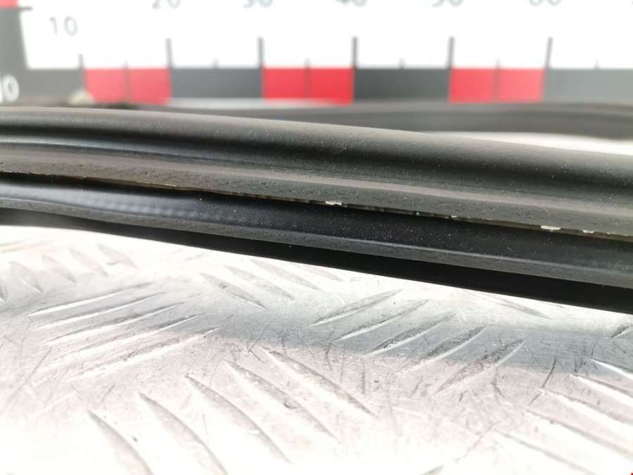 A1647680524 Уплотнитель багажника Mercedes GL-Class (X164) (2006-2012) Внедорожник 2010г. | Фото № 3 A1647680524 Уплотнитель багажника Mercedes GL-Class (X164) (2006-2012) Внедорожник 2010г. - Фото 3