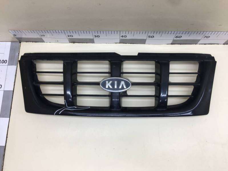 0K08050710CXX Решетка радиатора  Kia Sportage 1 JA 1993г. | Фото № 1  0K08050710CXX Решетка радиатора  Kia Sportage 1 JA 1993г. - Фото 1