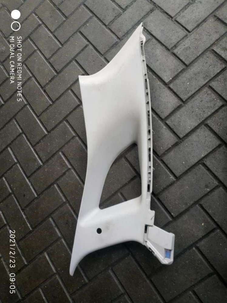 769340037R769350037R Обшивка багажника  Renault Megane 3 2011г. | Фото № 4  769340037R769350037R Обшивка багажника  Renault Megane 3 2011г. - Фото 4