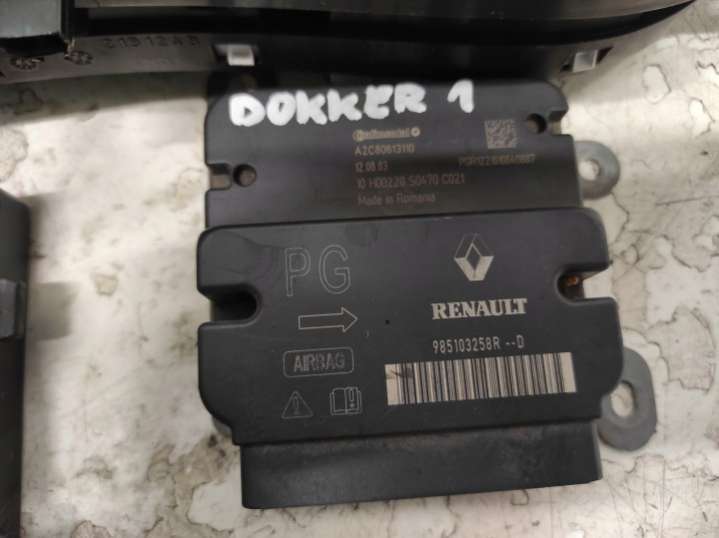 237102213RPAW2225 Блок управления двигателем Dacia Dokker 1 поколение (2012-2024) 2012г. | Фото № 5 237102213RPAW2225 Блок управления двигателем Dacia Dokker 1 поколение (2012-2024) 2012г. - Фото 5