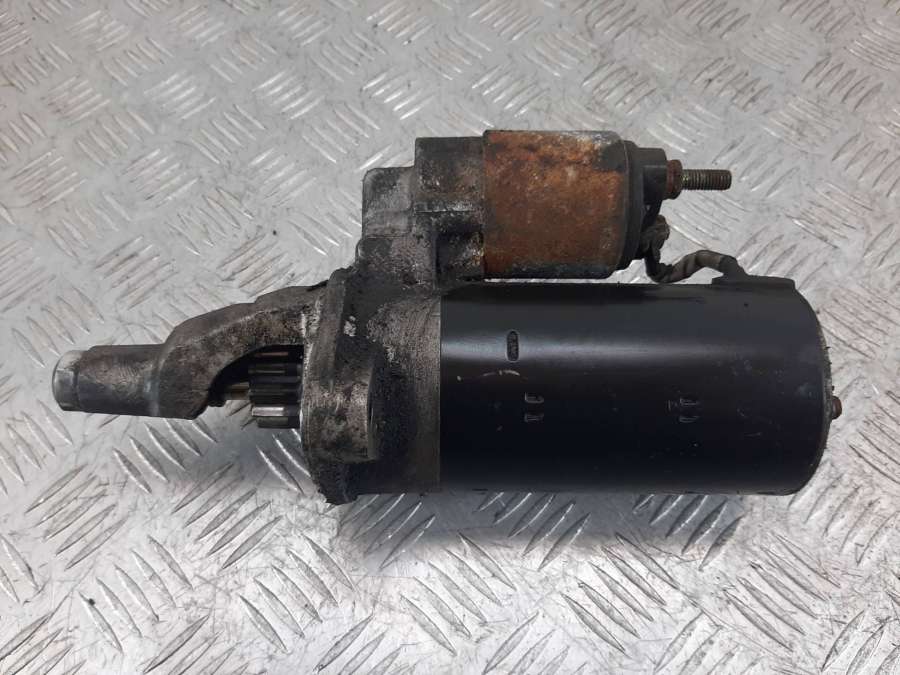 0001109021 Стартер Volkswagen Passat B5 2000г. | Фото № 1 0001109021 Стартер Volkswagen Passat B5 2000г. - Фото 1