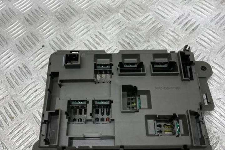 518954021A Блок предохранителей BMW X5 E70 (2006-2010) 2006г. | Фото № 2 518954021A Блок предохранителей BMW X5 E70 (2006-2010) 2006г. - Фото 2