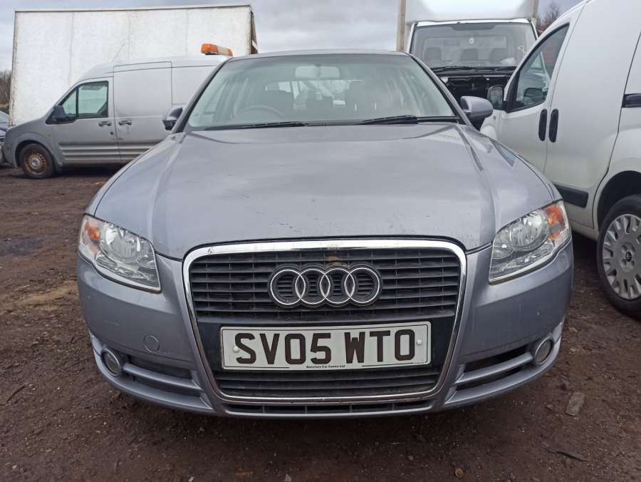 8E0145737F Патрубок интеркулера Audi A4 B7 (2004-2009) Седан 2004г. | Фото № 8 8E0145737F Патрубок интеркулера Audi A4 B7 (2004-2009) Седан 2004г. - Фото 8