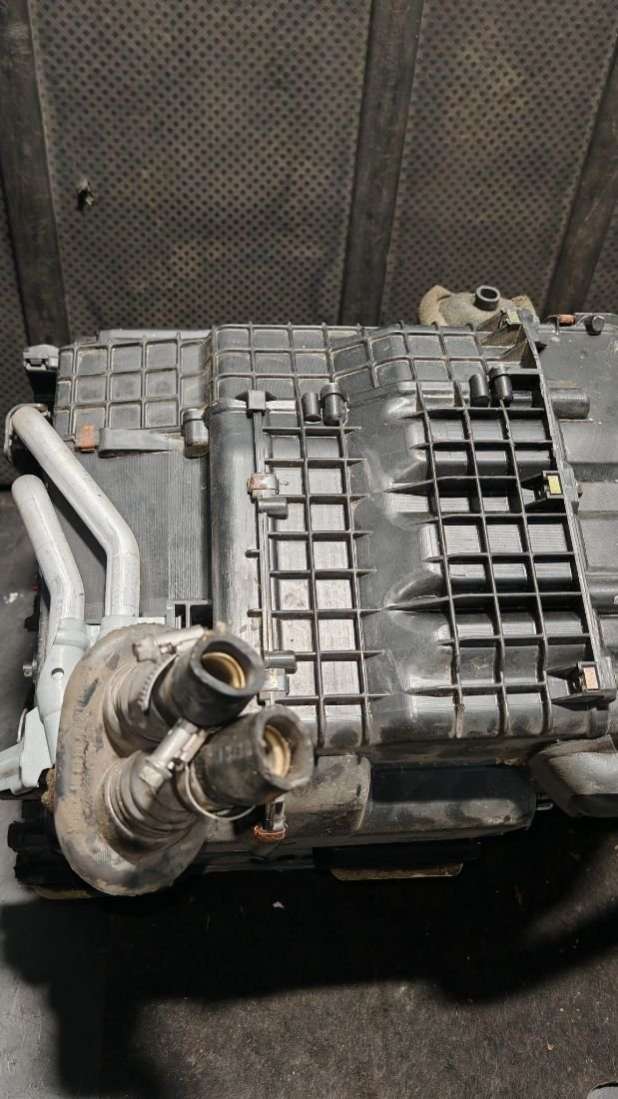 Корпус печки Audi A6 C5 (S6,RS6) 1998г. | Фото № 3 Корпус печки Audi A6 C5 (S6,RS6) 1998г. - Фото 3