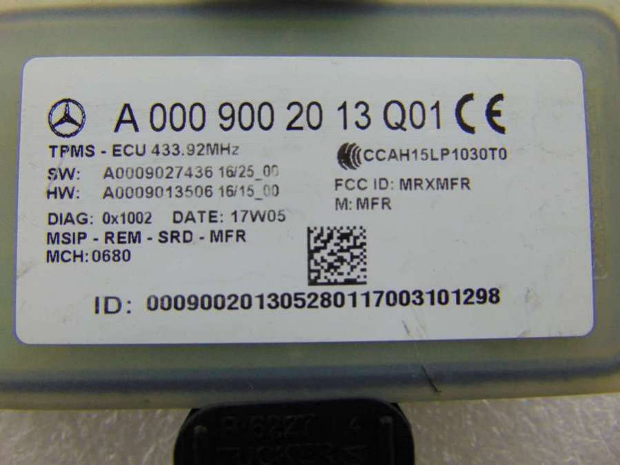 A0009002013 Блок управления (другие)  Mercedes E W213 2023г. | Фото № 4  A0009002013 Блок управления (другие)  Mercedes E W213 2023г. - Фото 4