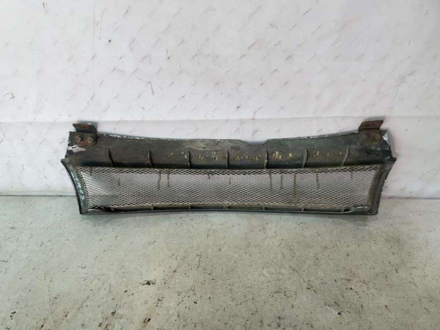 Решетка радиатора Hyundai Sonata (Y3) 1994г. | Фото № 2 Решетка радиатора Hyundai Sonata (Y3) 1994г. - Фото 2