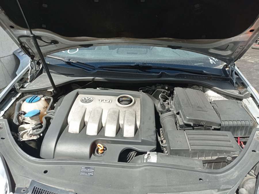 Суппорт передний правый Volkswagen Golf 5 (2003-2008) Хетчбэк 5дв. 2004г. | Фото № 9 Суппорт передний правый Volkswagen Golf 5 (2003-2008) Хетчбэк 5дв. 2004г. - Фото 9