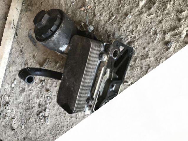 Корпус масляного фильтра Volkswagen Transporter T5 2005г. | Фото № 1 Корпус масляного фильтра Volkswagen Transporter T5 2005г. - Фото 1