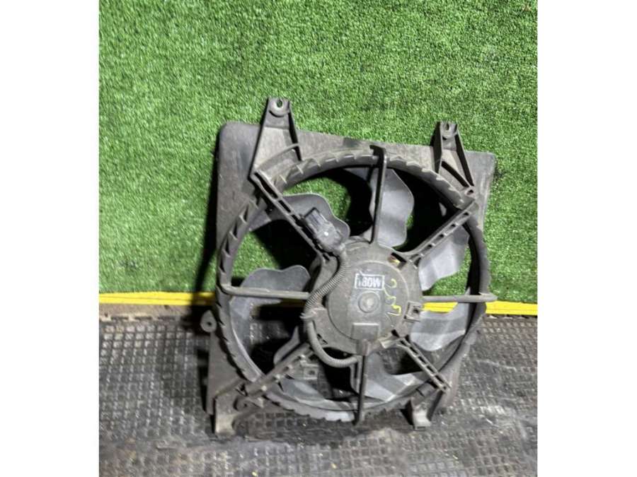 Вентилятор радиатора Hyundai Santa Fe 2 2008г. | Фото № 1 Вентилятор радиатора Hyundai Santa Fe 2 2008г. - Фото 1