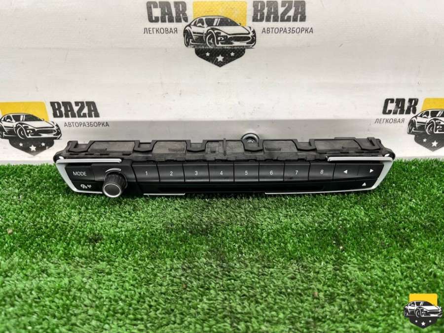 E1065974F Панель управления магнитолой BMW 3 F30/F31/GT F34 2014г. | Фото № 3 E1065974F Панель управления магнитолой BMW 3 F30/F31/GT F34 2014г. - Фото 3