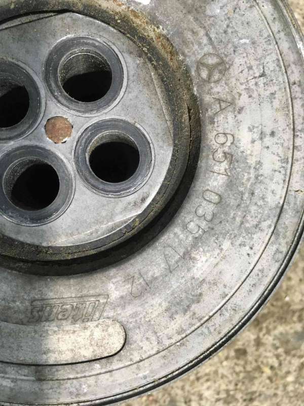 A65103517126510351712 Шкив коленвала  Mercedes-Benz C W204 рест. 2014г. | Фото № 2  A65103517126510351712 Шкив коленвала  Mercedes-Benz C W204 рест. 2014г. - Фото 2