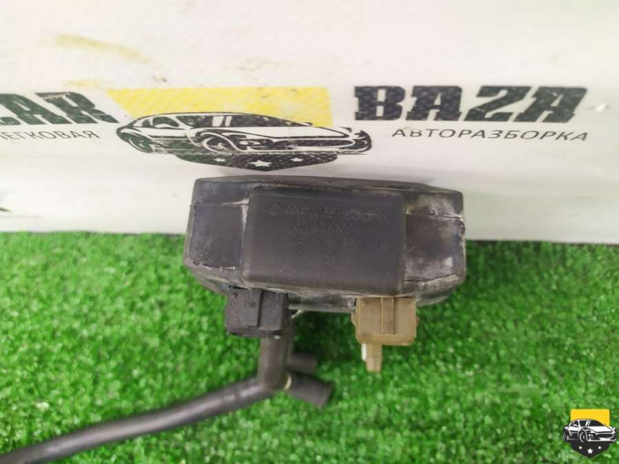 059906629 Клапан электромагнитный  Audi A6 C5 (S6,RS6) 2000г. | Фото № 2  059906629 Клапан электромагнитный  Audi A6 C5 (S6,RS6) 2000г. - Фото 2