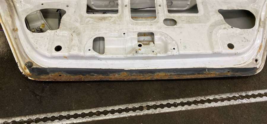 G4CP Крышка багажника (дверь 3-5) Hyundai Sonata 3 поколение седан 1996г. | Фото № 4 G4CP Крышка багажника (дверь 3-5) Hyundai Sonata 3 поколение седан 1996г. - Фото 4