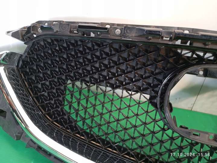 KB8B-50712 Решетка радиатора Mazda 5 2 поколение (2010-201) 2010г. | Фото № 5 KB8B-50712 Решетка радиатора Mazda 5 2 поколение (2010-201) 2010г. - Фото 5