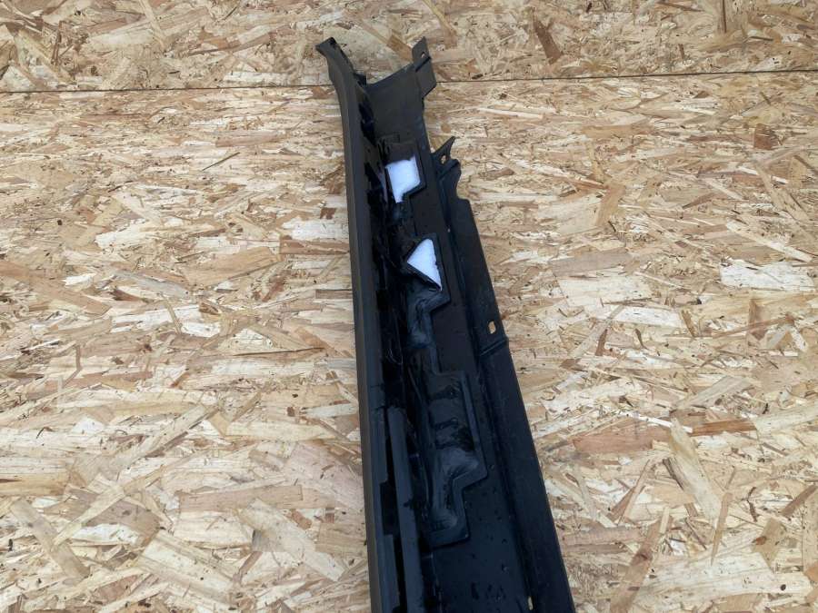 95B853554 Накладка на порог правая  Porsche Macan  2016г. | Фото № 8  95B853554 Накладка на порог правая  Porsche Macan  2016г. - Фото 8