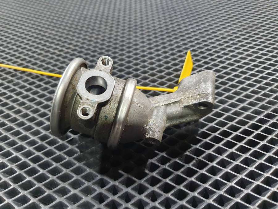 06E131101E06E131101J06E131101K Клапан EGR  Audi A6 4G/C7 2014г. | Фото № 6  06E131101E06E131101J06E131101K Клапан EGR  Audi A6 4G/C7 2014г. - Фото 6