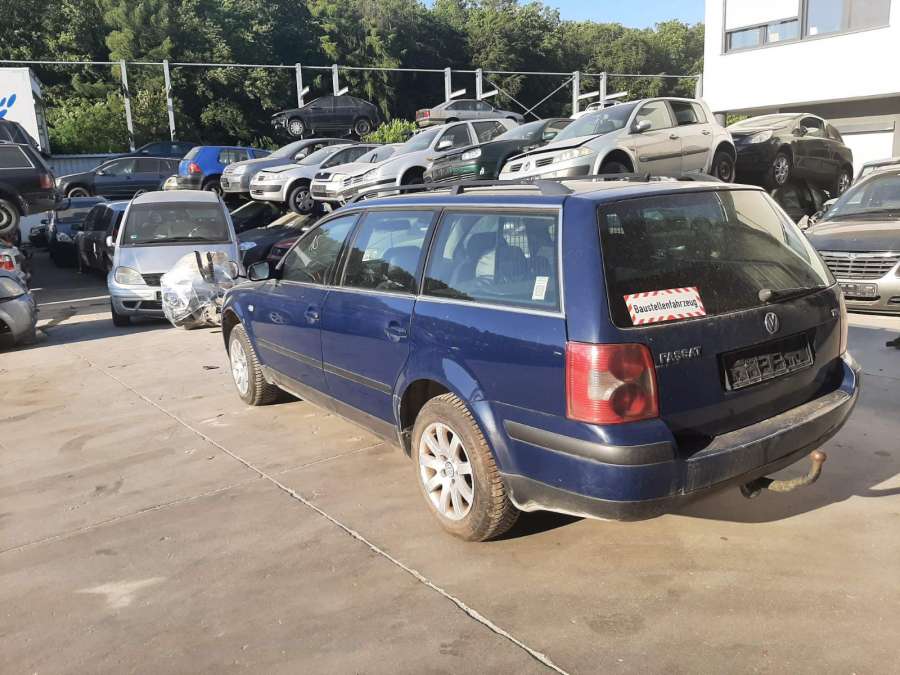 3B1837114 Ручка двери внутренняя передняя правая Volkswagen Passat 5 GP (2000-2005) Универсал 2003г. | Фото № 11 3B1837114 Ручка двери внутренняя передняя правая Volkswagen Passat 5 GP (2000-2005) Универсал 2003г. - Фото 11