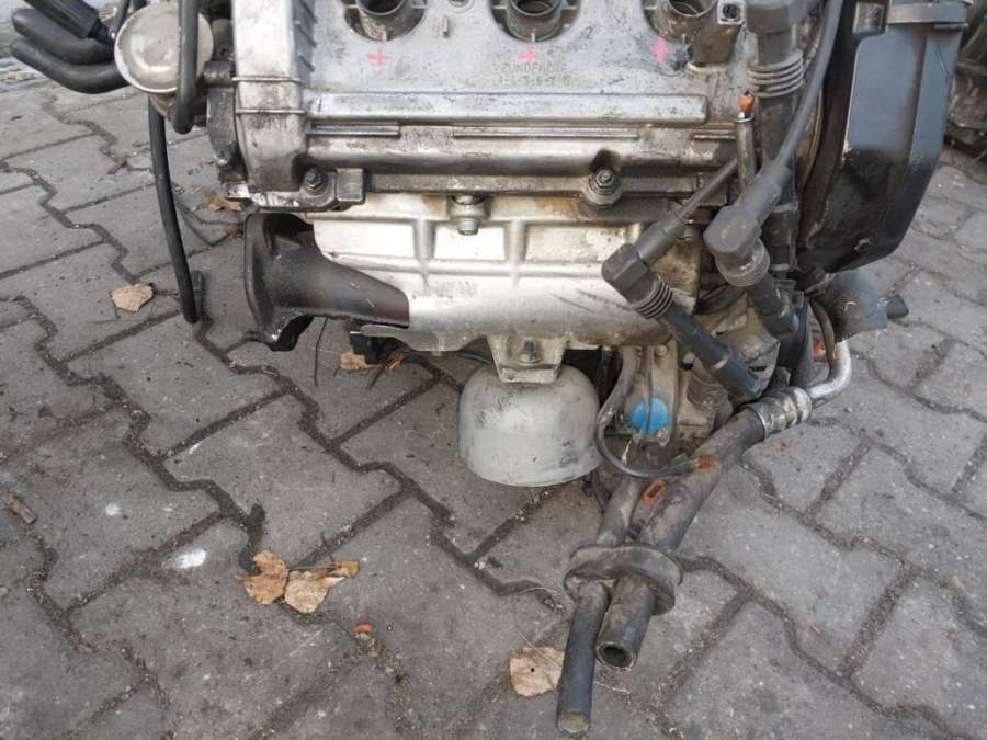 AMX Двигатель Skoda Superb 1 поколение 2002г. | Фото № 6 AMX Двигатель Skoda Superb 1 поколение 2002г. - Фото 6