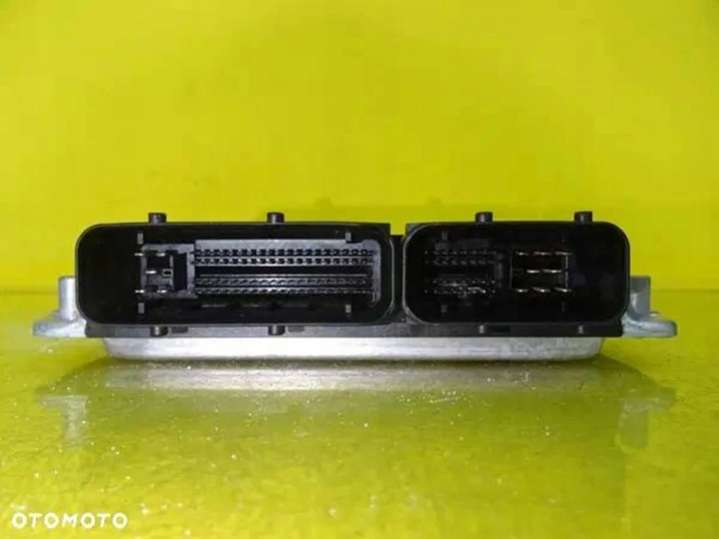 4B1907401D0281010494 Блок управления двигателем  Audi A6 C5/4B (1997-2004) 1997г. | Фото № 4  4B1907401D0281010494 Блок управления двигателем  Audi A6 C5/4B (1997-2004) 1997г. - Фото 4