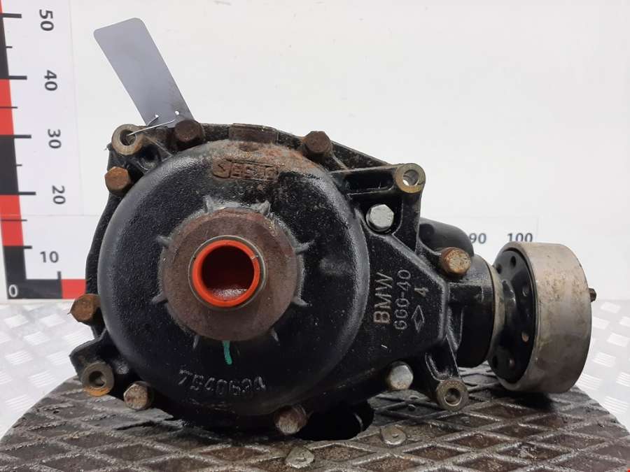 7545611 Редуктор переднего моста BMW X3 (E83) (2003-2010) Внедорожник 5дв. 2005г. | Фото № 3 7545611 Редуктор переднего моста BMW X3 (E83) (2003-2010) Внедорожник 5дв. 2005г. - Фото 3