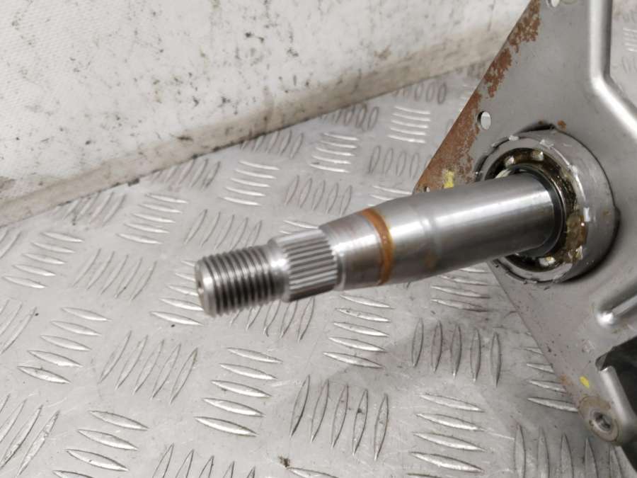 Рулевая колонка  Kia Sportage 2004г. | Фото № 2   Рулевая колонка  Kia Sportage 2004г. - Фото 2