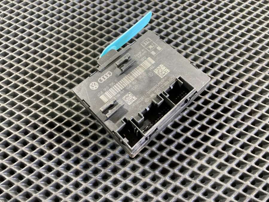 4G8959795E Модуль управления двери задней правой Audi A7 4G 2012г. | Фото № 2 4G8959795E Модуль управления двери задней правой Audi A7 4G 2012г. - Фото 2