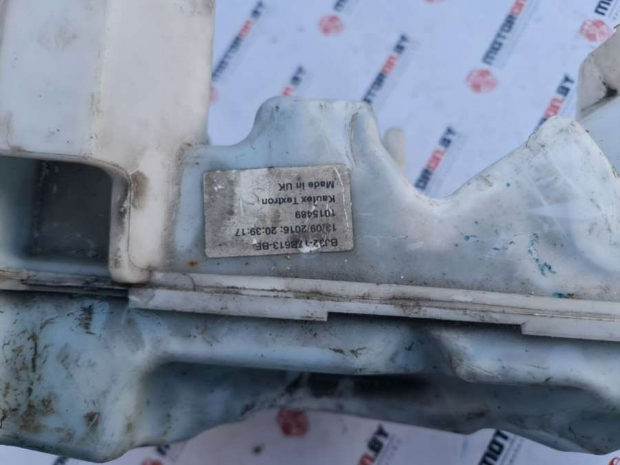 bj3217b613be Бачок омывателя Land Rover Range Rover 4 2016г. | Фото № 4 bj3217b613be Бачок омывателя Land Rover Range Rover 4 2016г. - Фото 4