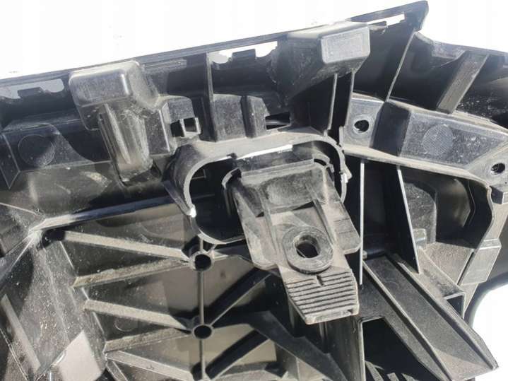 89A807233 Решетка радиатора Audi E-tron 1 поколение (2018-2024) 2018г. | Фото № 5 89A807233 Решетка радиатора Audi E-tron 1 поколение (2018-2024) 2018г. - Фото 5