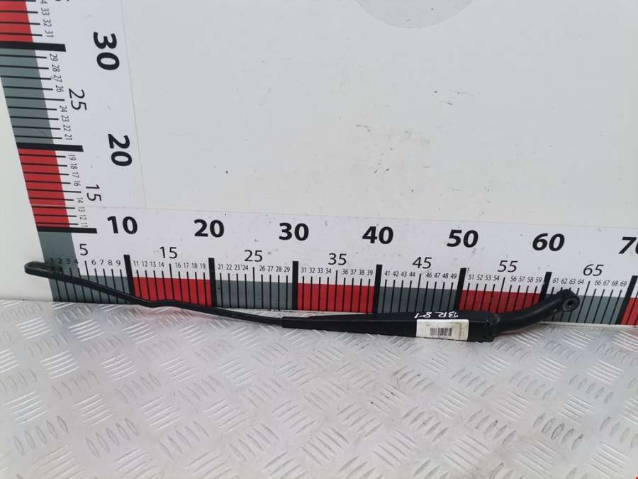 8624246 Поводок стеклоочистителя передний правый Volvo V70 2 (2000-2007) Универсал 2002г. | Фото № 1 8624246 Поводок стеклоочистителя передний правый Volvo V70 2 (2000-2007) Универсал 2002г. - Фото 1