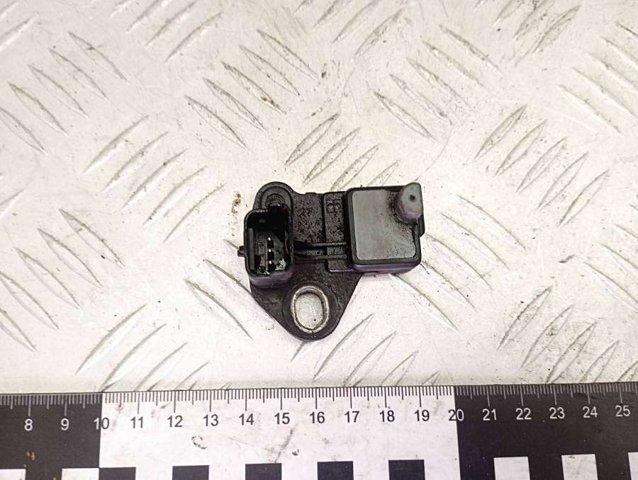 1362780844915179901920PW312166778S6Q9E731AA96643872809664387380MN982334SU00100873Y60318221 Датчик коленвала  Lancia Phedra 2006г. | Фото № 1  1362780844915179901920PW312166778S6Q9E731AA96643872809664387380MN982334SU00100873Y60318221 Датчик коленвала  Lancia Phedra 2006г. - Фото 1