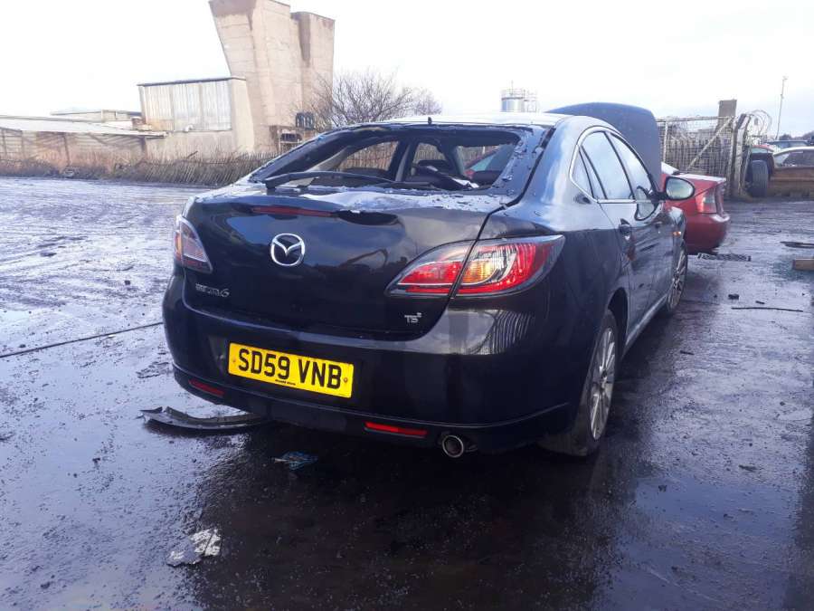 Теплообменник Mazda 6 GH (2007-2013) Хетчбэк 5дв. 2009г. | Фото № 5 Теплообменник Mazda 6 GH (2007-2013) Хетчбэк 5дв. 2009г. - Фото 5