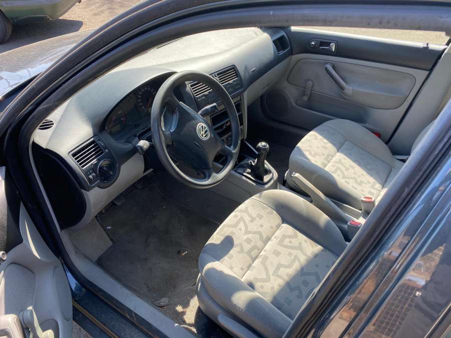 Суппорт передний левый Volkswagen Bora(Jetta) (1998-2005) Седан 1999г. | Фото № 10 Суппорт передний левый Volkswagen Bora(Jetta) (1998-2005) Седан 1999г. - Фото 10