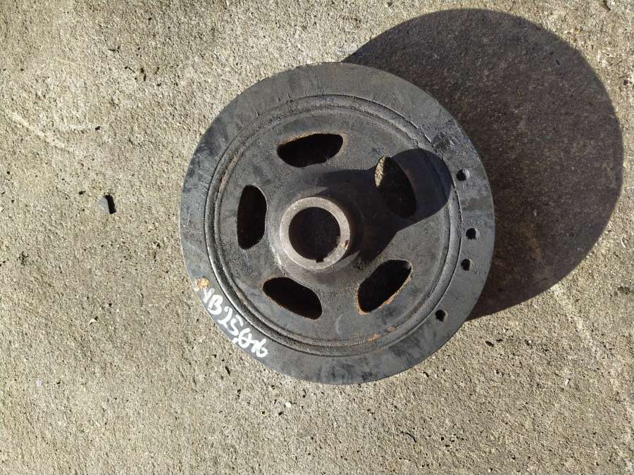 A6110300203 Шкив коленвала  Mercedes-Benz Sprinter (W901-905) 2001г. | Фото № 2  A6110300203 Шкив коленвала  Mercedes-Benz Sprinter (W901-905) 2001г. - Фото 2