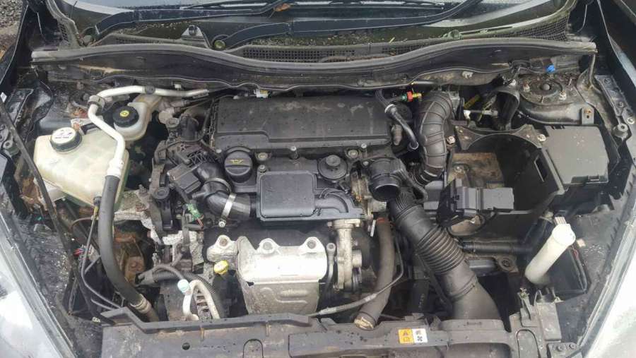 Ручка двери внутренняя передняя правая Mazda 2 DE (2007-2014) Хетчбэк 3дв. 2009г. | Фото № 6 Ручка двери внутренняя передняя правая Mazda 2 DE (2007-2014) Хетчбэк 3дв. 2009г. - Фото 6